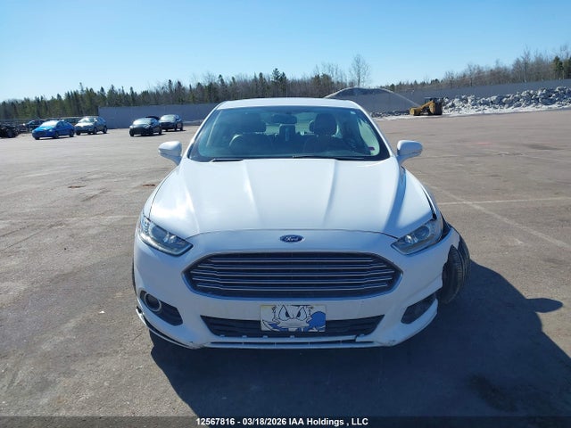 12567816 :رقم المزاد ، 3FA6P0HD4FR254869 vin ، 2015 Ford Fusion Se مزاد بيع
