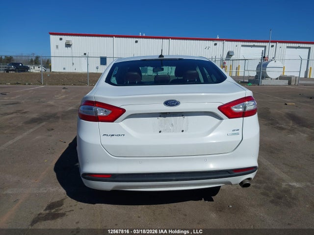 12567816 :رقم المزاد ، 3FA6P0HD4FR254869 vin ، 2015 Ford Fusion Se مزاد بيع