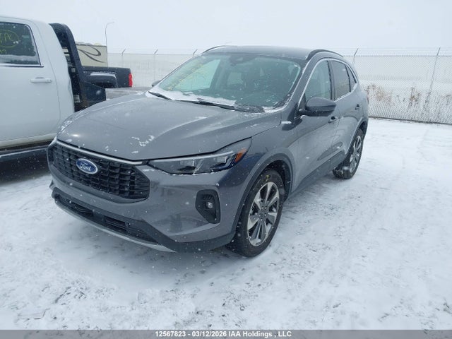 1FMCU9JA1RUA72257 Ford Escape Platinum