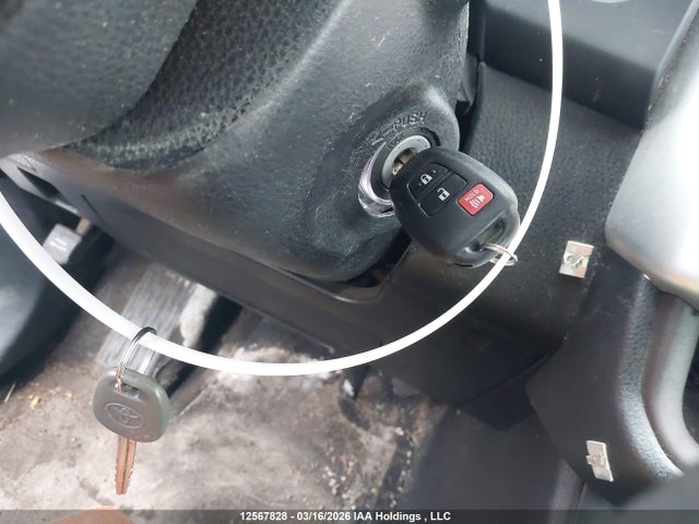 5TDBKRFH1ES011971 Toyota Highlander Le
