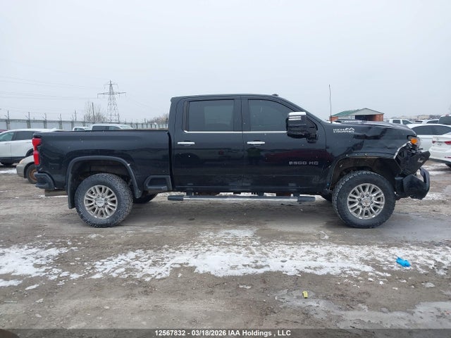 1GC4YREY9NF349871 Chevrolet Silverado 2500hd High Country