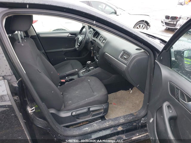 3VWD07AJ6FM229545 Volkswagen Jetta