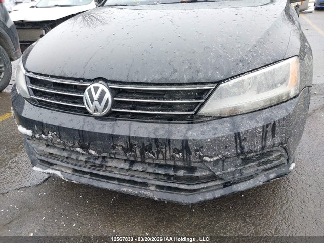 3VWD07AJ6FM229545 Volkswagen Jetta