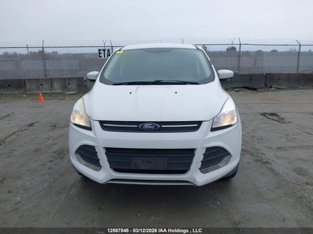 1FMCU9GX8FUB52937 Ford ESCAPE SE
