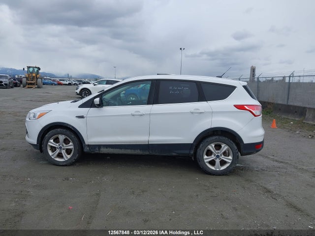 1FMCU9GX8FUB52937 Ford ESCAPE SE