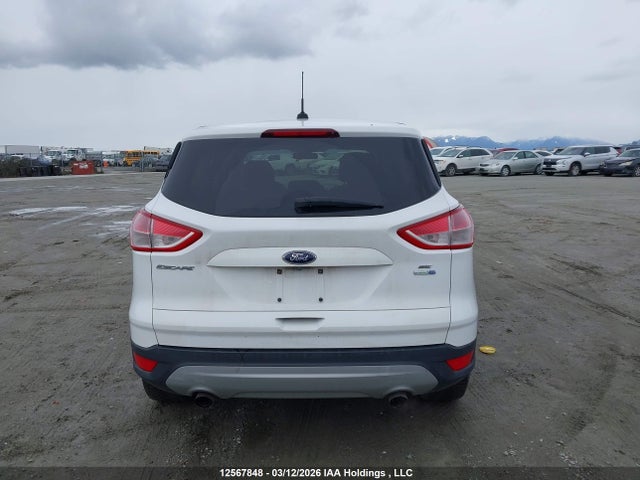 1FMCU9GX8FUB52937 Ford ESCAPE SE