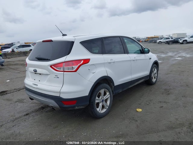 1FMCU9GX8FUB52937 Ford ESCAPE SE