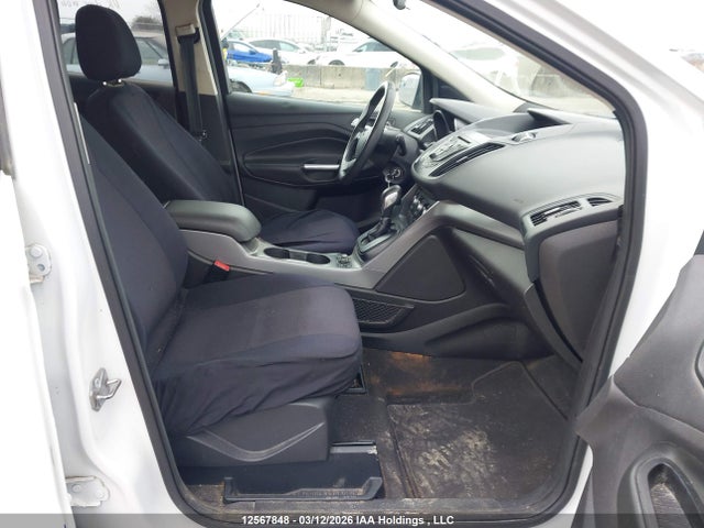 1FMCU9GX8FUB52937 Ford ESCAPE SE