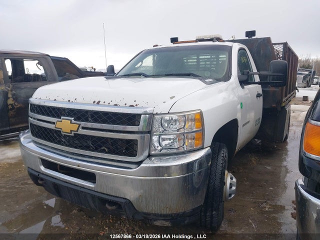 2012 Chevrolet Silverado 3500hd Chassis Wt მანქანა იყიდება აუქციონზე, vin: 1GB3KZCL6CF132123, აუქციონის ნომერი: 12567866