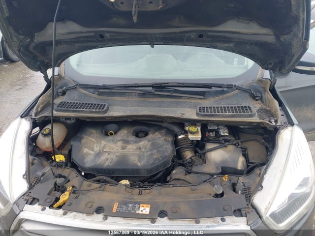 1FMCU9J92HUC29671 Ford Escape Titanium