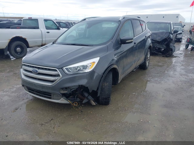 1FMCU9J92HUC29671 Ford Escape Titanium