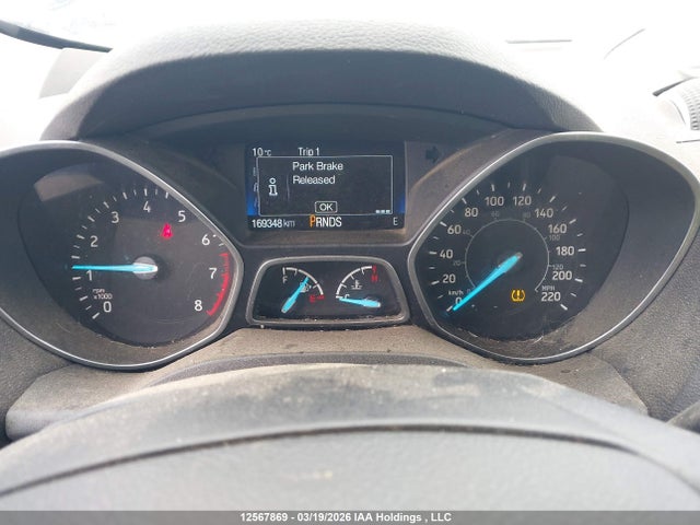 1FMCU9J92HUC29671 Ford Escape Titanium