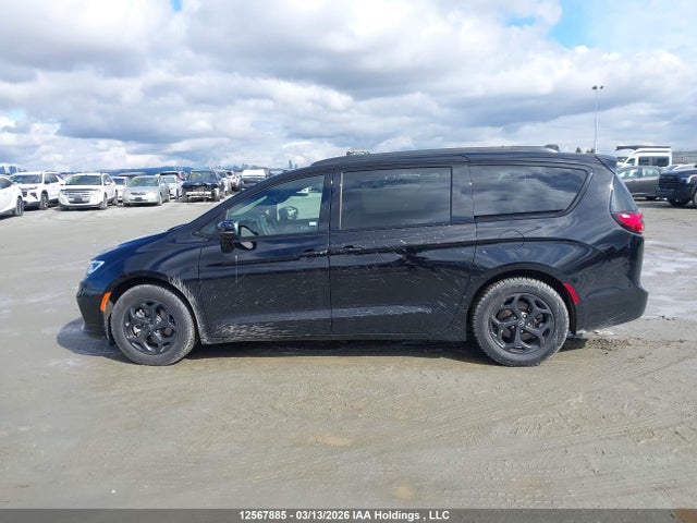 Продажа на аукционе авто 2025 Chrysler Pacifica Limited, vin: 2C4RC1GG5SR601954, номер лота: 12567885