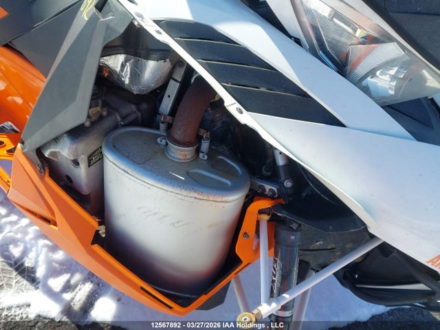 4UF17SNW8HT107180 Arctic Cat Arctic Cat