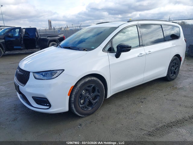 Продажа на аукционе авто 2025 Chrysler Pacifica Limited, vin: 2C4RC1GG4SR601668, номер лота: 12567902