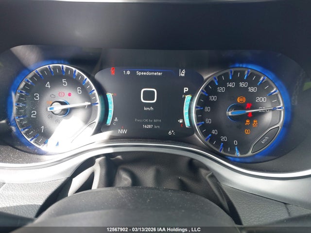 Продажа на аукционе авто 2025 Chrysler Pacifica Limited, vin: 2C4RC1GG4SR601668, номер лота: 12567902