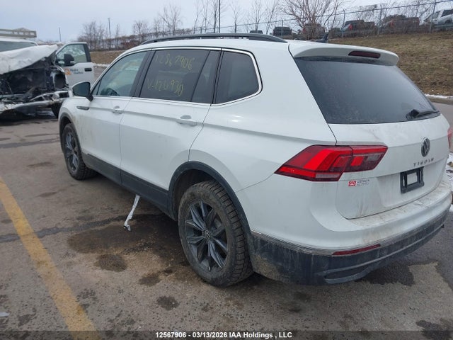 Продажа на аукционе авто 2022 Volkswagen Tiguan Comfortline, vin: 3VV2B7AX0NM120930, номер лота: 12567906