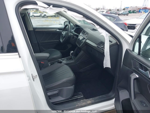 Продажа на аукционе авто 2022 Volkswagen Tiguan Comfortline, vin: 3VV2B7AX0NM120930, номер лота: 12567906