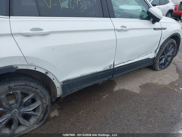 Продажа на аукционе авто 2022 Volkswagen Tiguan Comfortline, vin: 3VV2B7AX0NM120930, номер лота: 12567906