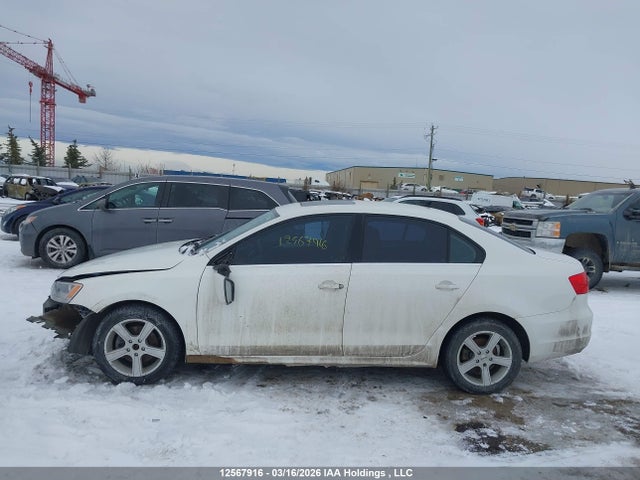 Продажа на аукционе авто 2012 Volkswagen Jetta 2.5l Highline, vin: 3VWLX7AJ5CM324696, номер лота: 12567916