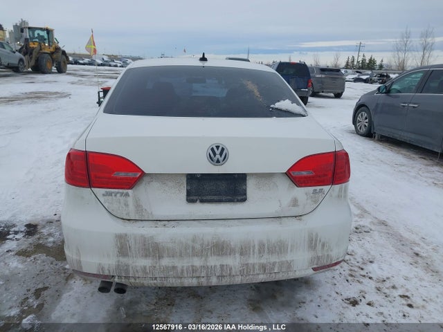 Продажа на аукционе авто 2012 Volkswagen Jetta 2.5l Highline, vin: 3VWLX7AJ5CM324696, номер лота: 12567916