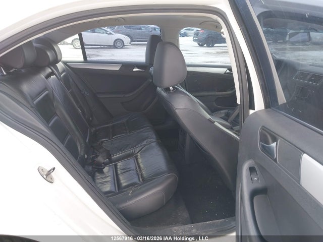 Продажа на аукционе авто 2012 Volkswagen Jetta 2.5l Highline, vin: 3VWLX7AJ5CM324696, номер лота: 12567916