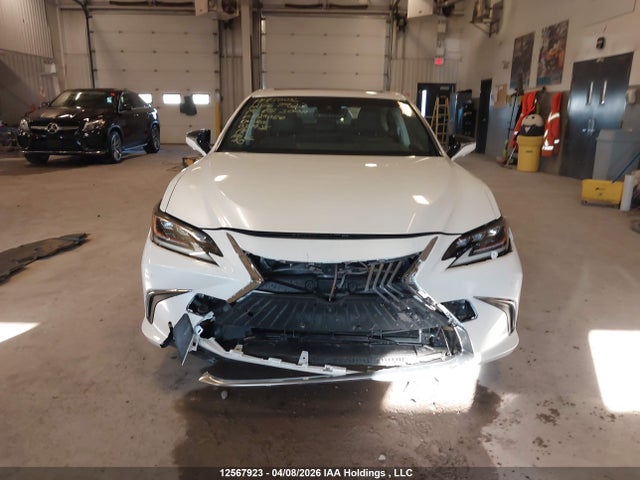 Продажа на аукционе авто 2019 Lexus Es 300h 300h, vin: JTHB21B16K2029054, номер лота: 12567923
