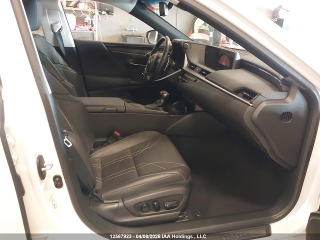 Продажа на аукционе авто 2019 Lexus Es 300h 300h, vin: JTHB21B16K2029054, номер лота: 12567923