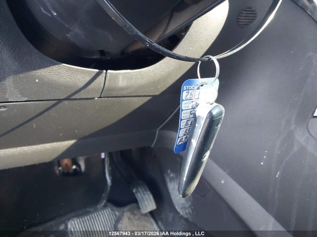 1FMCU9J94HUA26569 Ford Escape Titanium