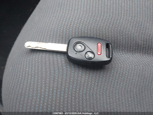 12567963 :رقم المزاد ، LUCGE8H55E3003489 vin ، 2014 Honda Fit Lx مزاد بيع