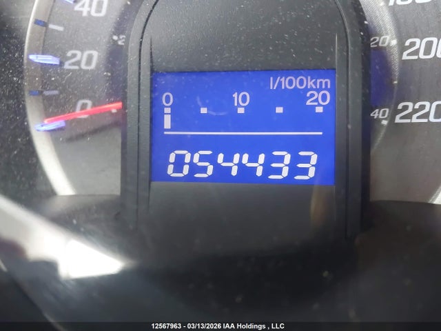 12567963 :رقم المزاد ، LUCGE8H55E3003489 vin ، 2014 Honda Fit Lx مزاد بيع
