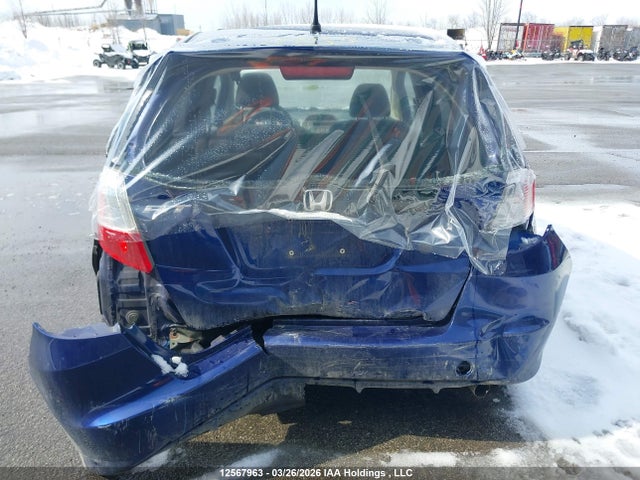 12567963 :رقم المزاد ، LUCGE8H55E3003489 vin ، 2014 Honda Fit Lx مزاد بيع