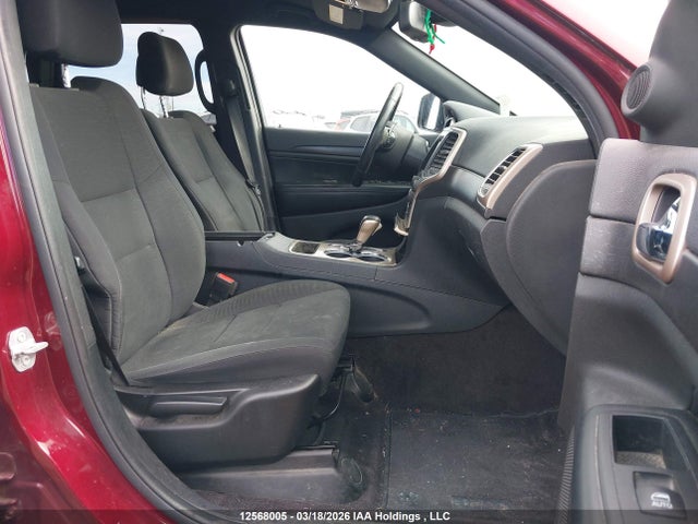 Продаж на аукціоні авто 2016 Jeep Grand Cherokee Laredo, vin: 1C4RJFAG7GC320170, номер лоту: 12568005