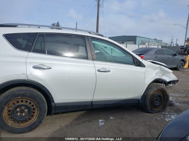 2017 Toyota Rav4 Limited/se/platinum მანქანა იყიდება აუქციონზე, vin: 2T3DFREV0HW623070, აუქციონის ნომერი: 12568012