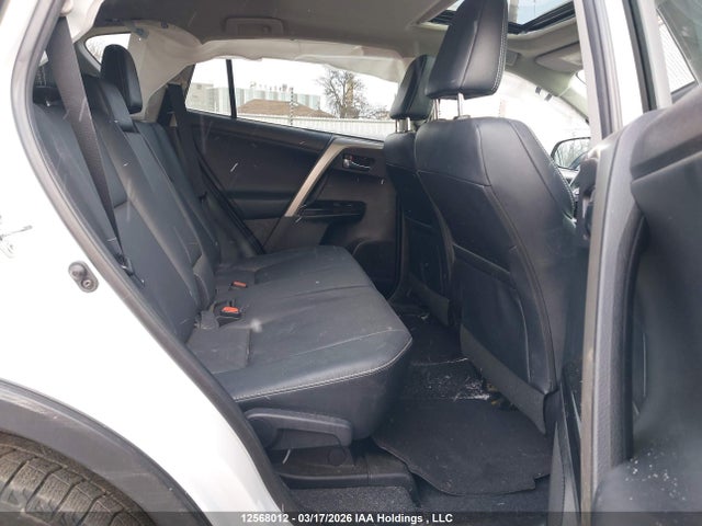 2017 Toyota Rav4 Limited/se/platinum მანქანა იყიდება აუქციონზე, vin: 2T3DFREV0HW623070, აუქციონის ნომერი: 12568012