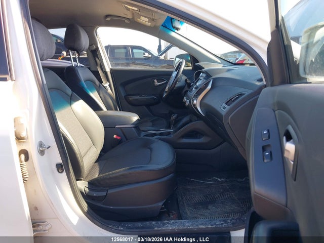 12568017 :رقم المزاد ، KM8JU3AC1CU394409 vin ، 2012 Hyundai Tucson مزاد بيع