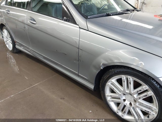 12568021 :رقم المزاد ، WDDGF8FBXBA527938 vin ، 2011 Mercedes-benz C 250 4matic مزاد بيع