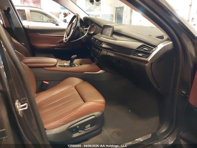 12568055 :رقم المزاد ، 5UXKU2C52G0N81803 vin ، 2016 Bmw X6 Xdrive35i مزاد بيع