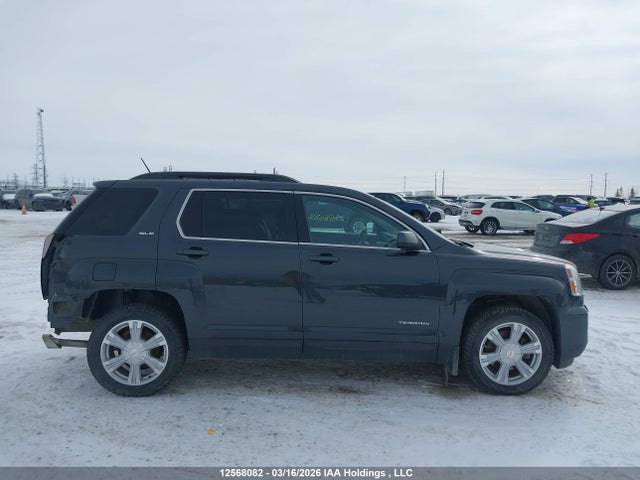 2GKFLTE32H6131136 GMC Terrain Sle-2