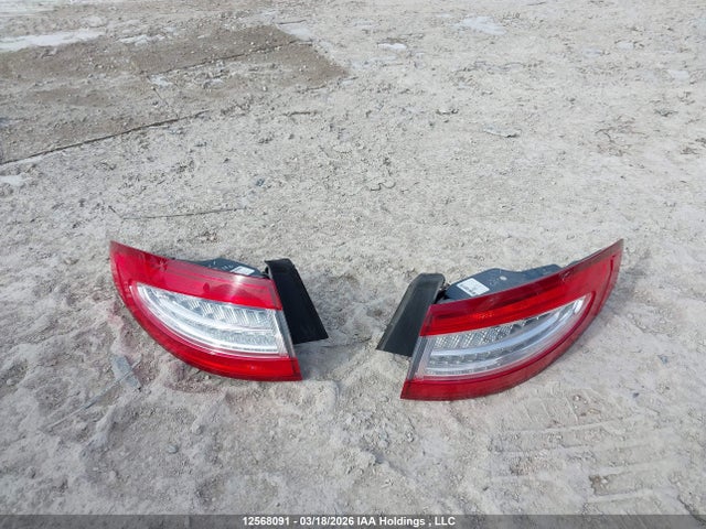 2013 Ford Fusion Se მანქანა იყიდება აუქციონზე, vin: 3FA6P0HR3DR333586, აუქციონის ნომერი: 12568091