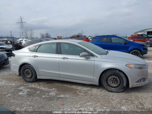 2013 Ford Fusion Se მანქანა იყიდება აუქციონზე, vin: 3FA6P0HR3DR333586, აუქციონის ნომერი: 12568091