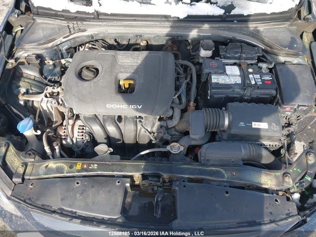 KMHD84LF8HU221136 Hyundai ELANTRA GL