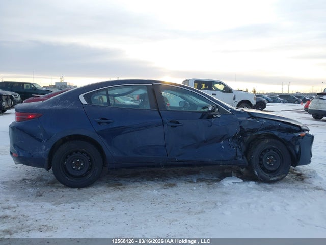 JM1BPBCM7K1135701 Mazda Mazda3 Gs