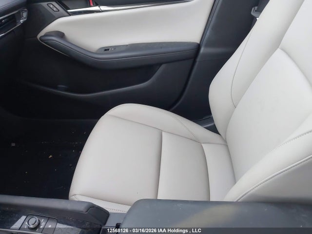 JM1BPBCM7K1135701 Mazda Mazda3 Gs