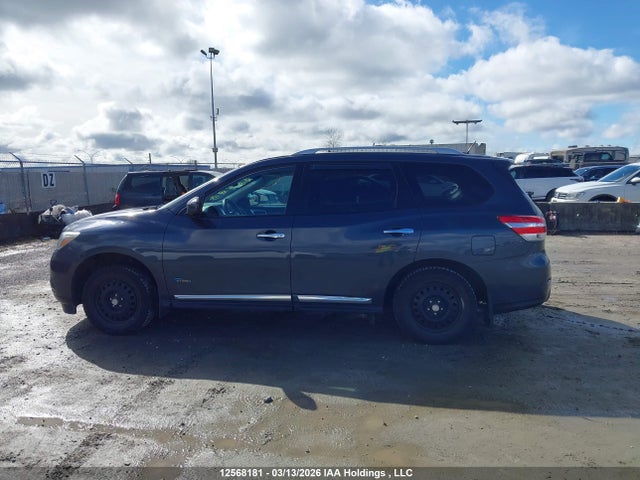 5N1CR2MM5EC630321 Nissan Pathfinder Hybrid/sv/sl/platinum
