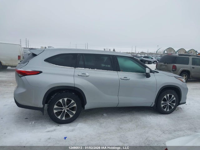 5TDGZRBHXNS566294 Toyota Highlander Xle