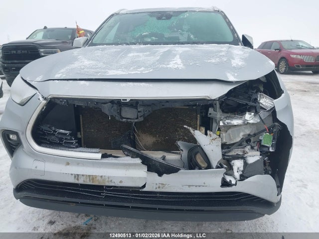 5TDGZRBHXNS566294 Toyota Highlander Xle