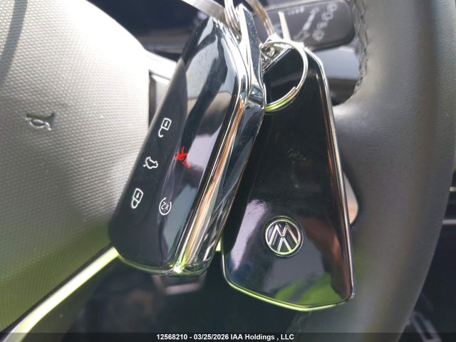 12568210 :رقم المزاد ، 1V2CR2CA2RC556033 vin ، 2024 Volkswagen Atlas مزاد بيع