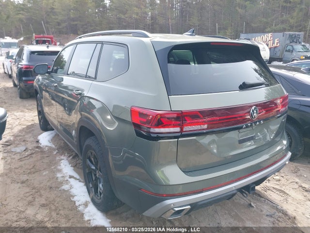 12568210 :رقم المزاد ، 1V2CR2CA2RC556033 vin ، 2024 Volkswagen Atlas مزاد بيع