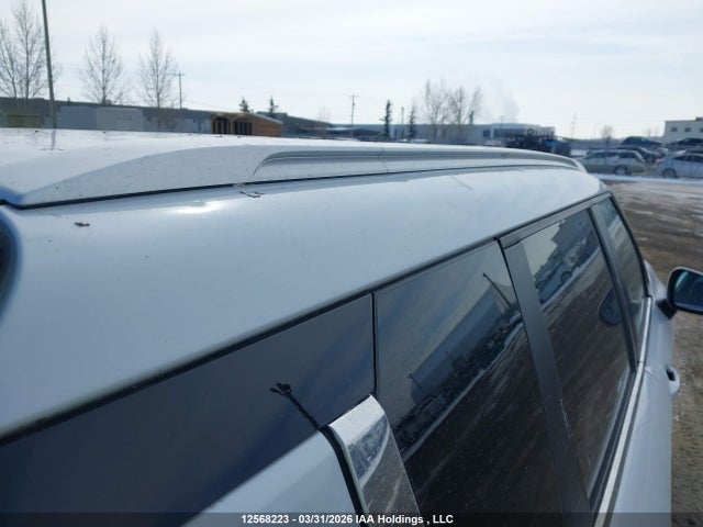 JA4J4UA81NZ602214 Mitsubishi Outlander Se/black Edition